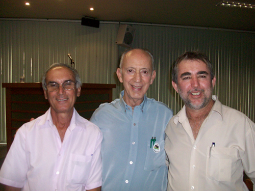 Nardo Gurjon, Uebe Rezeck e Zinho Cantori no encontro em Barretos